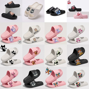 Carino gatto nero EVA pantofole da bagno per interni scarpe da bagno estive resistenti agli odori uso da famiglia morbide e comode pantofole da giardino - Product Image 2
