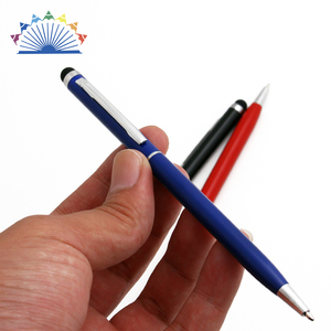 Stylo bille publicitaire économique avec logo, écran tactile, corps métallique sportif, pointe de 1,0 mm, idéal pour la publicité et comme cadeau fin. - Product Image 3