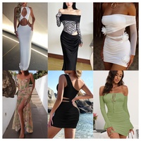 Lot de robes vintage mixtes, vêtements de seconde main tendance, vêtements en gros provenant de conteneurs importés