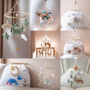 <span class=keywords><strong>Mobile</strong></span> <span class=keywords><strong>musical</strong></span> transfrontalier de style nouveau pour berceau de bébé, jouet en peluche, carillon à vent, hochet suspendu pour lit, apaisant pour nouveau-né, avec sons et lumières - Product Image 1