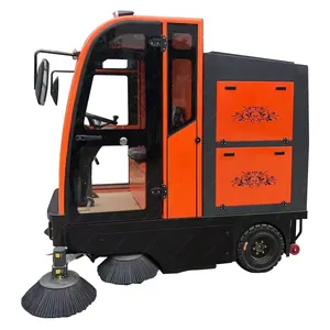 Single-driver site on Big electric sweeper capable of dust removal water absorption and snow sweeping