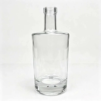 Bouteille en verre vide transparente de 750 ml, carrée, à épaule droite, pour emballage de whisky, vodka, vin et spiritueux, vente en gros OEM