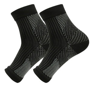Calcetines de compresión de nailon para el pie, protector de tobillo y <span class=keywords><strong>talón</strong></span> para aliviar la <span class=keywords><strong>fascitis</strong></span> <span class=keywords><strong>plantar</strong></span>, para el 2017 - Product Image 1