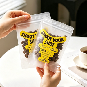 Bolsas de plástico mate para granos de café con logotipo personalizado, MOQ bajo, directo de fábrica, impermeables, con cierre hermético y orificio para colgar. - Product Image 5