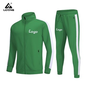 Мужской спортивный костюм - Product Image 1