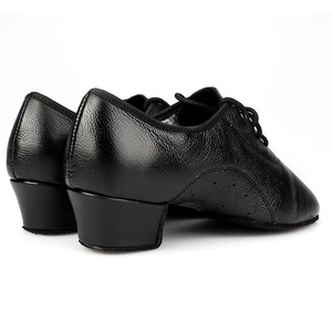 Chaussures de danse modernes en cuir pour hommes Talons bas Semelles souples GB QiaQia Contact Chaussures de danse - Product Image 3