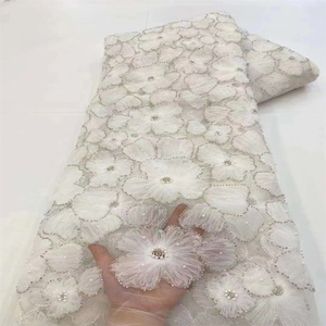 Nuovo Tessuto in Pizzo con Paillettes Scintillanti 2026, Tessuto in <span class=keywords><strong>Tulle</strong></span> <span class=keywords><strong>Ricamato</strong></span> Floreale, Pizzo con Perline <span class=keywords><strong>per</strong></span> <span class=keywords><strong>Abiti</strong></span> da Sposa - Product Image 2