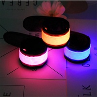 Bracelet lumineux LED, bracelet fluorescent, fournitures pour fêtes de mariage du Nouvel An, accessoires de concert, carnaval, accessoires de nuit, bracelet lumineux