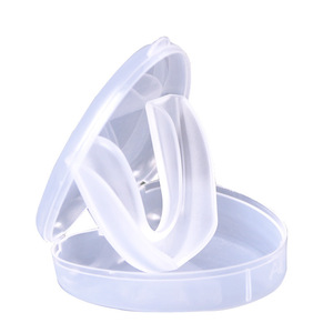 Protector de dientes Eva para boxeo y artes marciales, equipo de protección unisex blanco, equipo de fitness - Product Image 1