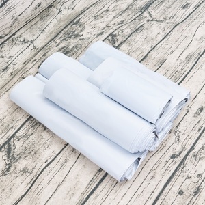 Bolsas <span class=keywords><strong>de</strong></span> Envío Autoadhesivas Blancas Gruesas Personalizadas en Rollo, Embalaje <span class=keywords><strong>de</strong></span> Paquetes Vintage, Bolsas <span class=keywords><strong>de</strong></span> Polietileno Resistentes, Impermeables, para Envíos Express - Product Image 2