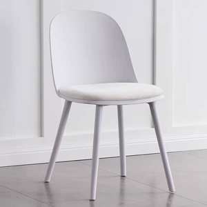 Wholesale <b>Cheap</b> Price Leisure Colored Coffee Cushion Seat PP Plastic Restaurant Cafe Kitchen Stackable Dining <b>Chair</b> - Product Image 3