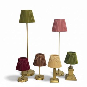 Lampe de table sans fil à LED de style européen de couleur personnalisée en tissu de velours de qualité avec conception d'<span class=keywords><strong>arc</strong></span> pour la décoration de la maison et de l'hôtel - Product Image 2