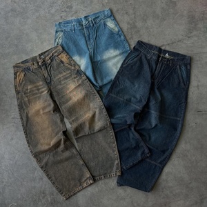 Vaqueros de mezclilla holgados de corte bajo, estilo urbano, vintage, con lavado ligero y rasgados, de pierna ancha y ajuste holgado, de alta calidad y personalizados para hombre. - Product Image 1