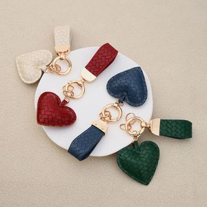Stylish New Trend Woven Pattern PU Leather Car <b>Key</b> Holder Cute Heart-shaped Keychain Handbag Decoration <b>Key</b> <b>Ring</b> Welcome Gifts - Product Image 4