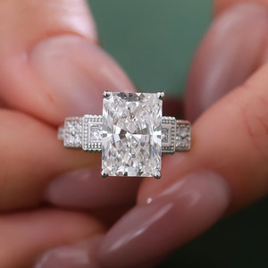 Bague en or blanc 18 carats avec diamant radiant de 3,7 carats cultivé en laboratoire, bijoux fins, bague de mariage pour femme, pour fiançailles ou cadeau - Product Image 2