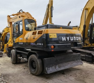Excavadora HYUNDAI Usada de 20 Toneladas, Máquina Excavadora para Construcción 150LC 210W-7 220W-7 210W-9, Excavadora ORIGINAL Usada - Product Image 4