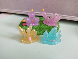 Miniaturas <span class=keywords><strong>de</strong></span> Resina que Brillan en la Oscuridad, Modelos <span class=keywords><strong>de</strong></span> Mini Castillos <span class=keywords><strong>de</strong></span> Color Transparente para Llaveros, Colgantes, Accesorios <span class=keywords><strong>de</strong></span> Bricolaje - Product Image 1