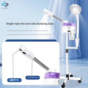 Un spruzzatore elettrico professionale 2-in-1 caldo/freddo con tecnologia di sterilizzazione all'ozono per idratazione profonda della pelle <span class=keywords><strong>IT</strong></span> - Product Image 3