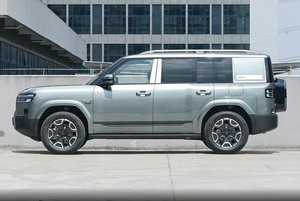 Offre Spéciale BYD pour GCC EU PHEV SUV <span class=keywords><strong>Ti</strong></span> 7 LHD Sterring Formula Leopard 7 190km 4WD Max Nouveau Titanium 7 SUV Fangchengbao <span class=keywords><strong>Ti</strong></span> 7 - Product Image 5