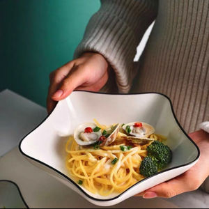 Plats de <span class=keywords><strong>petit</strong></span>-déjeuner modernes <span class=keywords><strong>en</strong></span> céramique de style japonais Assiettes de fruits et de boulettes au design de luxe pour usage domestique <span class=keywords><strong>Service</strong></span> hôtelier pour les fêtes - Product Image 2