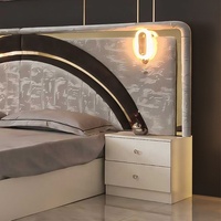 Ensemble de chambre à coucher complet moderne de luxe en or blanc, tête de lit LED haute brillance, lit king size, cadre en bois, ensemble de meubles pour chambre principale