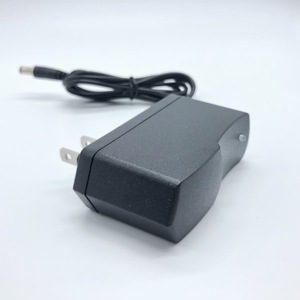 Caricabatteria <span class=keywords><strong>al</strong></span> <span class=keywords><strong>litio</strong></span> 5 v1a 5 v1a luce di svolta intelligente <span class=keywords><strong>batteria</strong></span> <span class=keywords><strong>al</strong></span> <span class=keywords><strong>litio</strong></span> <span class=keywords><strong>ricarica</strong></span> lampada 5V che cambia <span class=keywords><strong>batteria</strong></span> <span class=keywords><strong>ricarica</strong></span> lampada da tavolo ch - Product Image 3