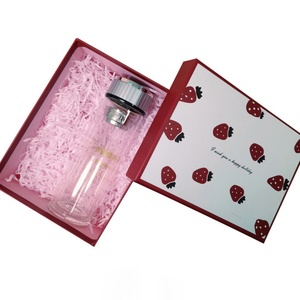 Wholesale Strawberry Cartoon Gift <b>Boxes</b> Fashion Paper Cardboard Case Embossing for Birthday Gifts Sponge for Women Kids <b>Present</b> - Product Image 4