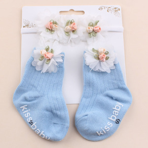 Nuevo Conjunto <span class=keywords><strong>de</strong></span> Calcetines y Diadema con Flores para Bebé, Calcetines Antideslizantes para Primeros Pasos, Hermosos Calcetines con Diadema, Venta al por Mayor - Product Image 2