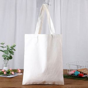 Bolsa de tela reutilizable con logotipo personalizado, estampada, diseño de bolso de hombro de algodón para mujer, con asa de tela. - Product Image 4
