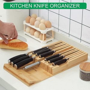 Bloc de couteaux dans le <span class=keywords><strong>tiroir</strong></span> Organisateur en bambou <span class=keywords><strong>Tiroir</strong></span> Ensemble de couteaux Rangement avec fentes de sécurité <span class=keywords><strong>Porte</strong></span>-couverts - Product Image 2