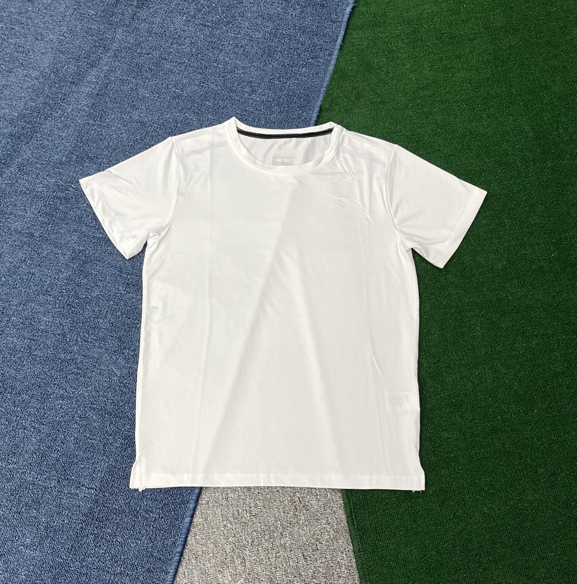 White T-shirt