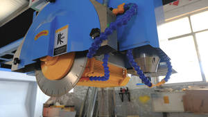 자동 5 축 다리 톱 돌 절단 CNC 라우터 대리석 화강암 돌 절삭을위한 새로운 3520 Syntec 제어 시스템 - Product Image 6