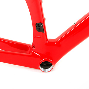 Carbon Fiber <b>Bicycle</b> <b>Frame</b> R10 Red Lightweight Modern Design Racing <b>Frame</b> - Product Image 2