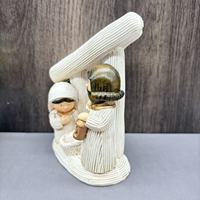 SWAITE Figurine en résine de la Nativité à cinq étoiles, thème Famille de trois enfants et naissance de bébé, Décoration artisanale de Pâques et de Noël, Style Q Créatif