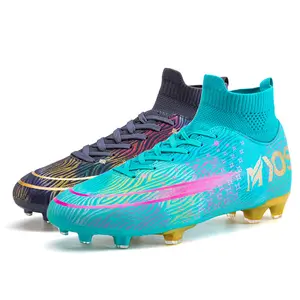 الاتجاه الجديد قوس قزح الألوان يمكن ارتداؤها متنفس عالية أحذية كرة القدم T F دائم الرجال لكرة القدم في الهواء الطلق أحذية رياضية