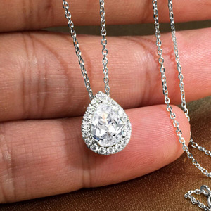 Collana Girocollo con Pendente a Goccia Color Smeraldo per Donne, Stile Pavé, Gioielli alla Moda - Product Image 2
