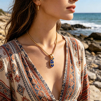 Collier Pendentif Étoile et Lune Vintage Style Français Luxe Hexagonal Abeille Plaqué Or Chaîne Maillons Acier Inoxydable Bijou Cadeau