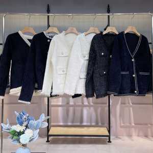 Abrigo Corto de Terciopelo de Visón Nuevo de Otoño e Invierno 2022, Ropa de Mujer de Segunda Mano con Descuento al por Mayor - Product Image 2