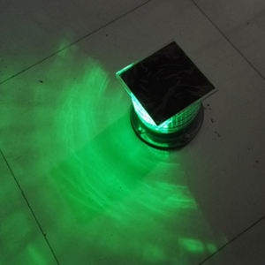 Lumière de navigation marine avec GPS Équipement de navigation de <span class=keywords><strong>bateau</strong></span> Feu de signalisation marin solaire Drague Barge Lampes de yacht - Product Image 3