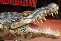 Robot animal crocodile animatronique pour parc aquatique