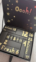 Boîte cadeau rigide de calendrier de l'avent de Noël avec impression personnalisée, gaufrage, revêtement UV, matériaux recyclés et fermeture magnétique