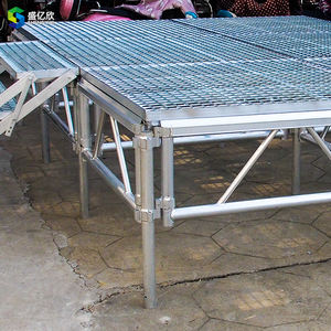 Palco Portatile in Alluminio con Finitura Legno, Spessore 18mm, per Feste, Matrimoni, <span class=keywords><strong>Concerti</strong></span> e Spettacoli Musicali - Product Image 1