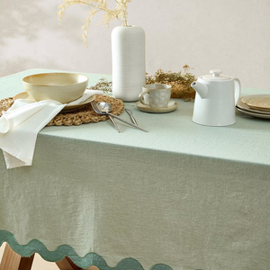 <span class=keywords><strong>Tovaglia</strong></span> da <span class=keywords><strong>Tavola</strong></span> all'Ingrosso con Bordo Ondulato Smerlato e Design Personalizzato in Misto Lino e <span class=keywords><strong>Cotone</strong></span> Stonewashed Verde Salvia - Product Image 4