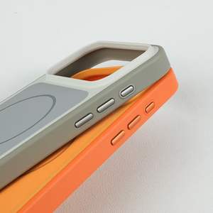 Coques de téléphone de luxe en TPU+<span class=keywords><strong>PC</strong></span> avec finition brillante AI pour iPhone 17 Pro Max avec protection de l'appareil photo et bouton de contrôle en métal - Product Image 2