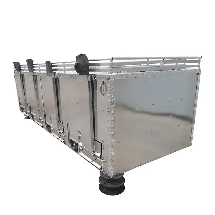 Customized Insulated Live Fish Transportation Tank With Oxygen System Special Transportation