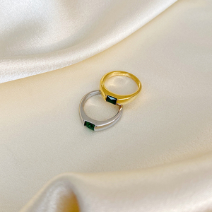 <span class=keywords><strong>2025</strong></span> Thời Trang Mới Hình Chữ Nhật Ngọc Lục Bảo Zircon Vòng Cao Đánh Bóng Titan Thép 18K Vàng Người Đàn Ông Và Phụ Nữ Vài Nhẫn - Product Image 4