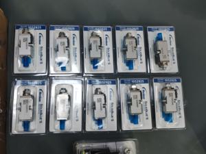 Vanne à <span class=keywords><strong>colle</strong></span> modulaire d'origine Nordsons, importée, adaptée aux fondants ProBlue/<span class=keywords><strong>Pro</strong></span>-Flow, contrôle du <span class=keywords><strong>pistolet</strong></span> à <span class=keywords><strong>colle</strong></span> pour la distribution de <span class=keywords><strong>colle</strong></span>. - Product Image 6