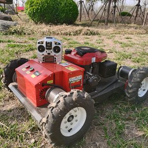 Cortadora de Césped a Gasolina de 4 Tiempos con Control Remoto, Cuchilla Rotatoria de Grado Profesional y Caja Recolectora Trasera - Product Image 5
