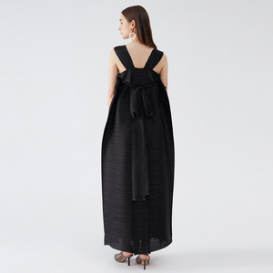 2022 nouvelle jupe d'été lâche décontractée plissée Niche <span class=keywords><strong>robe</strong></span> <span class=keywords><strong>grande</strong></span> <span class=keywords><strong>taille</strong></span> mi-<span class=keywords><strong>longue</strong></span> plissée jupe d'été - Product Image 4