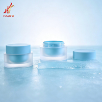 Nouveauté : Pot en plastique de 15g, 30g, 50g avec couvercle pour crème visage, beurre corporel, emballages de soins de la peau, personnalisable OEM/ODM